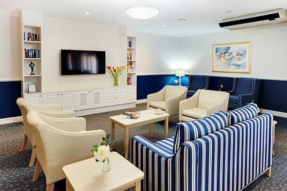 Sofa and armchairs in a lounge